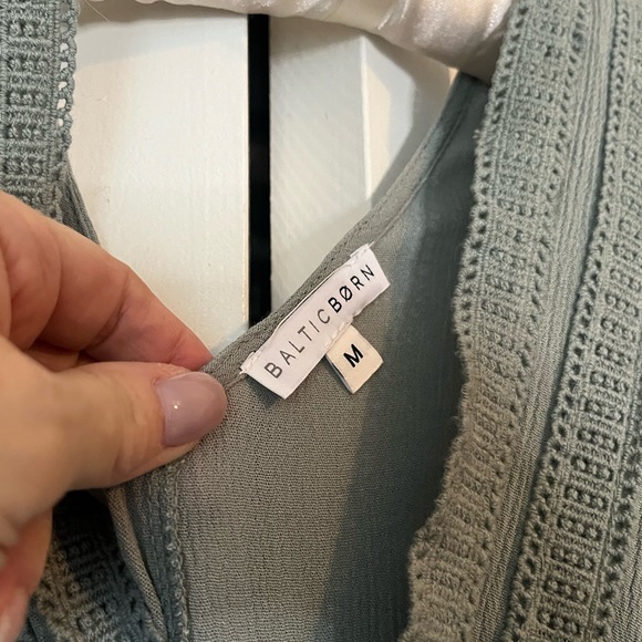 Baltic Born Jennifer Deep V Maxi Dress, Sage Green Size M - Picture 8 of 13